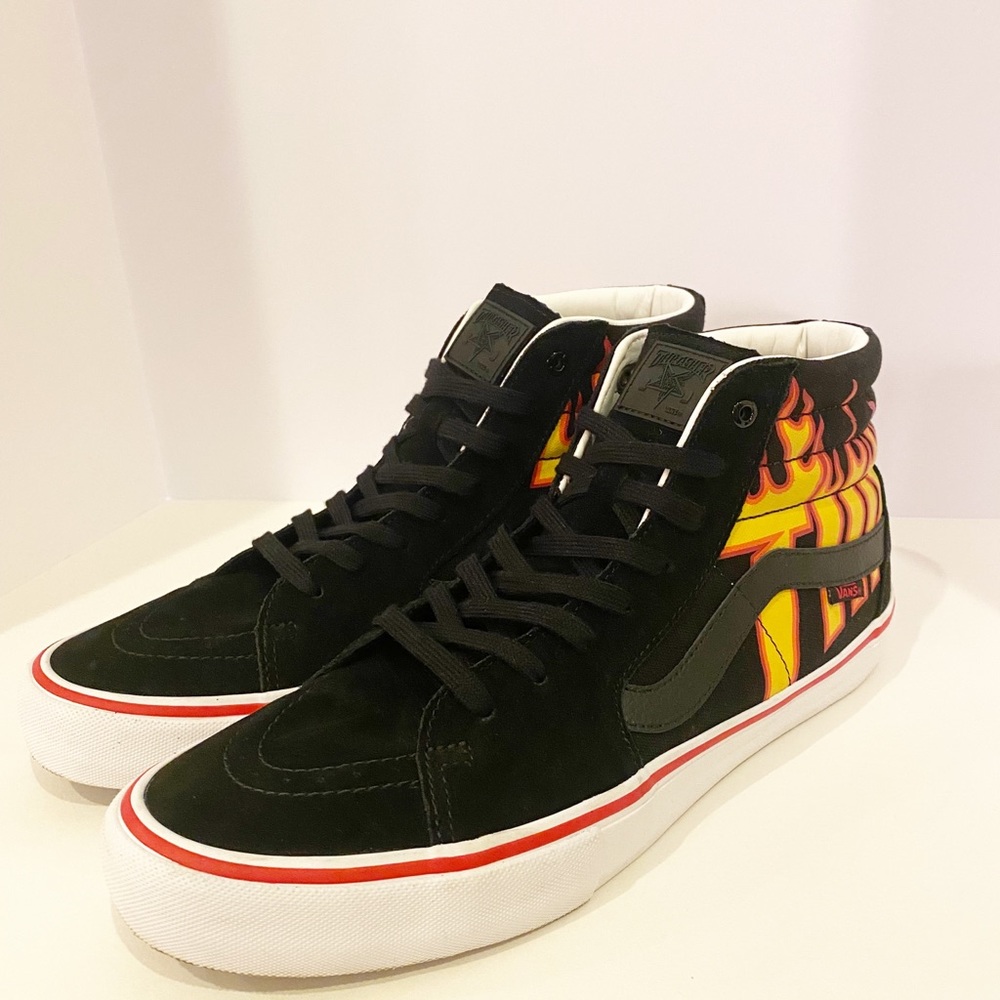 VANS X THRASHER SK8-HI PRO BLACK FLAMES SIZE 12